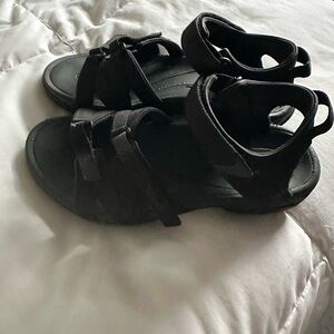 Teva sandals, black